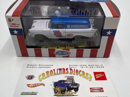 M2 Machines Walmart Exclusive NHRA 1957 Chevrolet Sedan Delivery White Blue WMT13 Hot on Sale