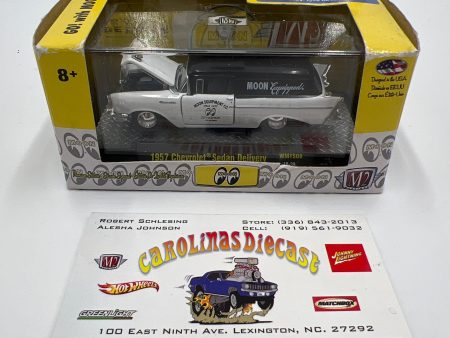 M2 Machines Walmart Exclusive Mooneyes 1957 Chevrolet Sedan Delivery White Black (Bad Box) WMTS08 Hot on Sale