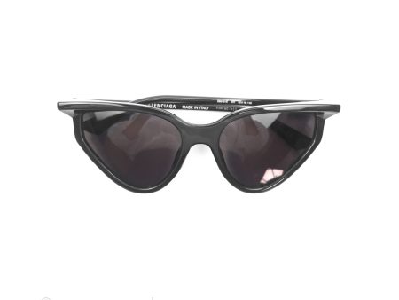 Balenciaga Rim Cat-eye Sunglasses Black Online