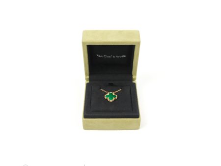 Van Cleef & Arpels Vintage Alhambra Pendant Malachite Yellow Gold Online Hot Sale