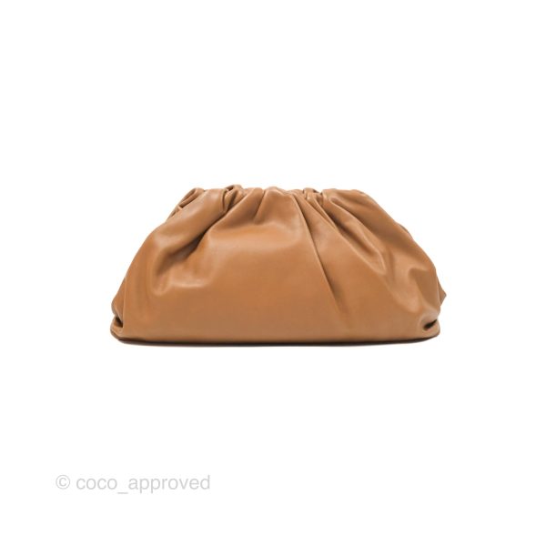 Bottega Veneta The Pouch Camel Butter Calfskin Hot on Sale