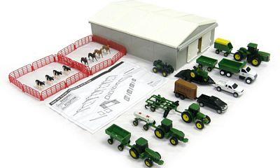 JOHN DEERE 70 PIECES MINI VEHICLE FARM TOY PLAYSET Cheap